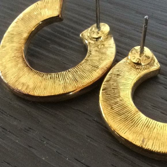 Monet earrings - Picture 4 of 4